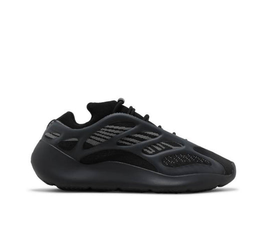 Yeezy 700 “ Alvah”