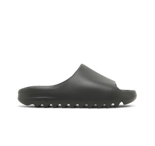 Yeezy Slide “ Onyx “